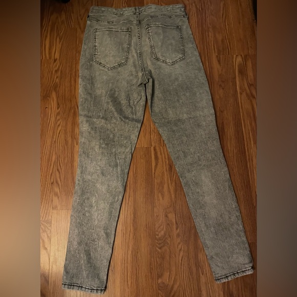 Banana Republic Factory Curvy Skinny Jean Size 28/6 - Picture 2 of 6